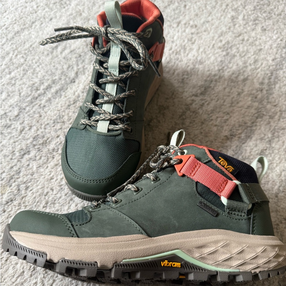 Teva hiking boots Grandview GTX
